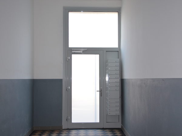 Hausflur 2 Zimmer Wohnung: Hausflur